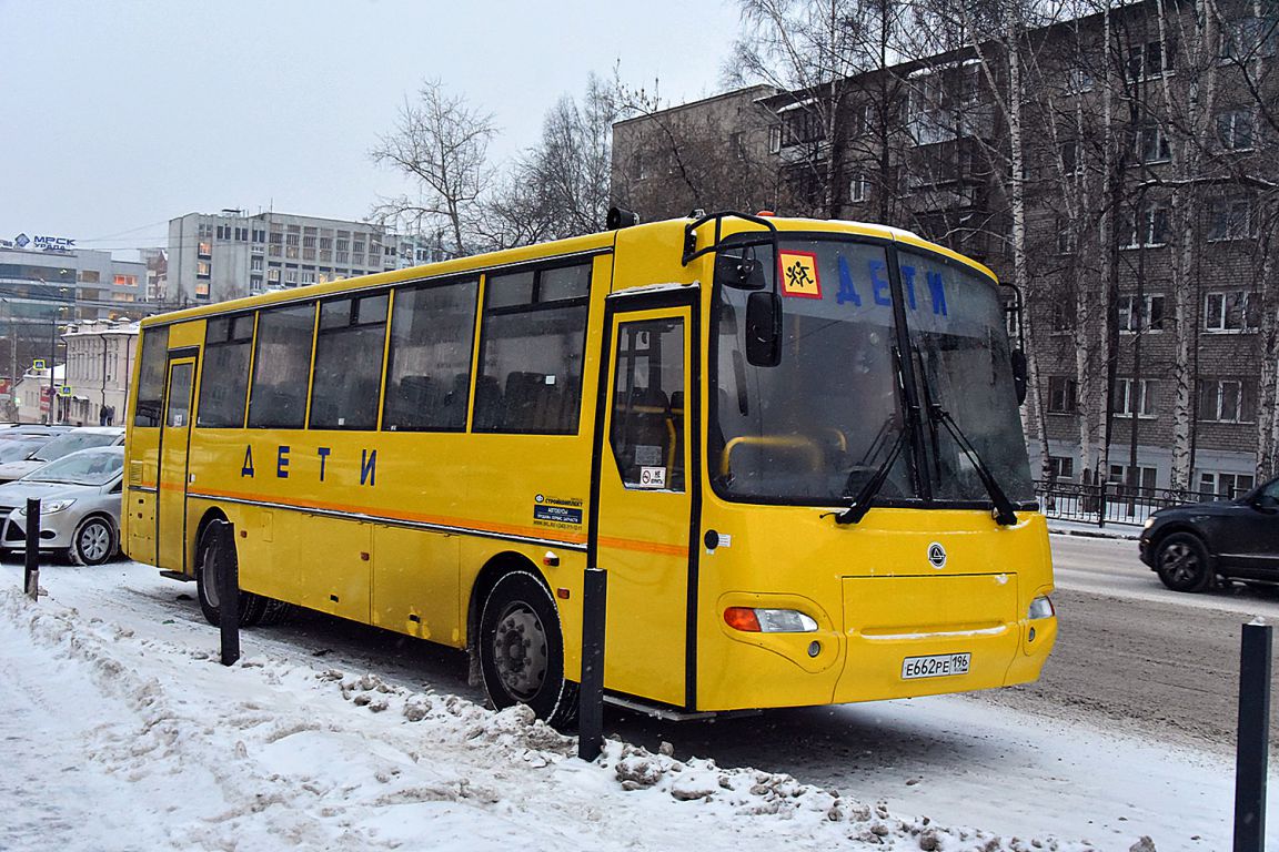 В Екатеринбурге прокуратура проверит работников 077 маршрутки, высадивших  ребенка - «Уральский рабочий»